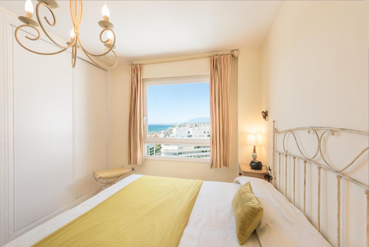 شقة Atico La Marina ماربيا المظهر الخارجي الصورة