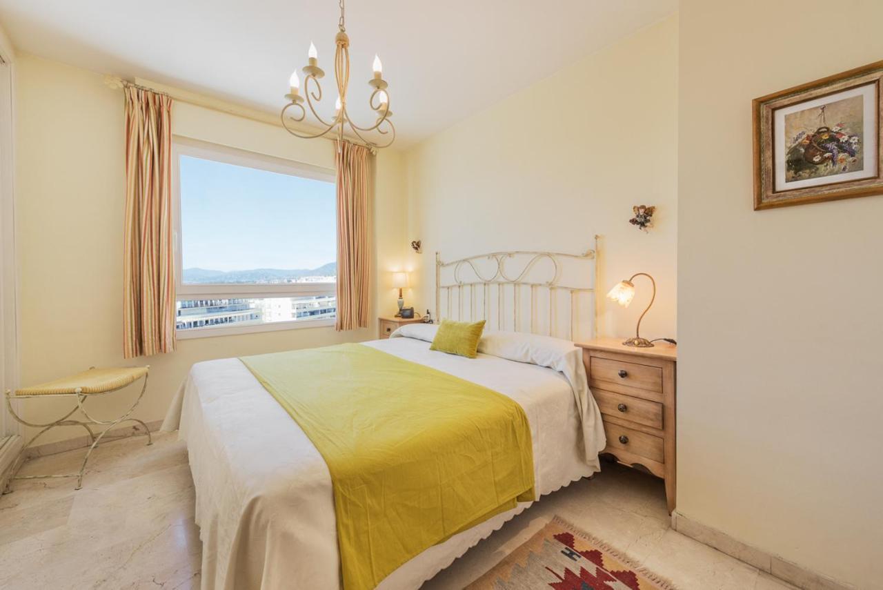 شقة Atico La Marina ماربيا المظهر الخارجي الصورة